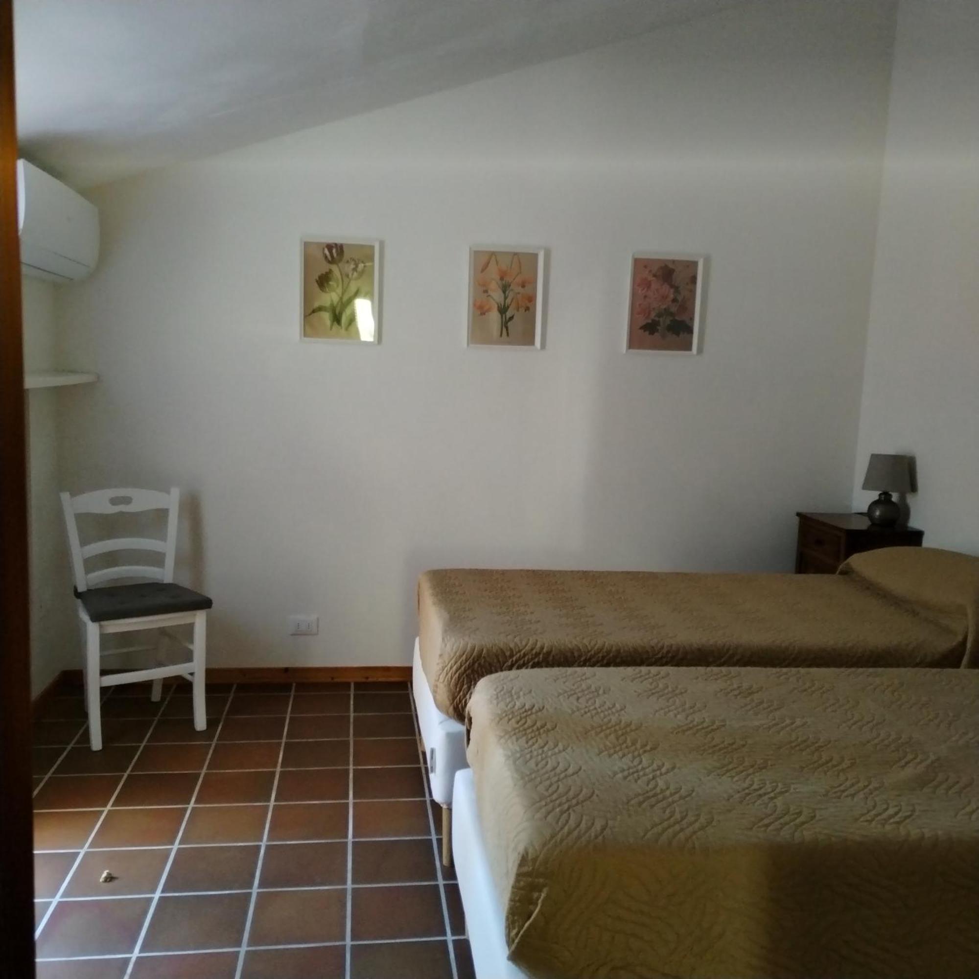 La Buganvilla Sirolo Buitenkant foto